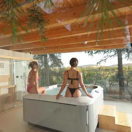 Di Monte & 4* 카스텔델몬테