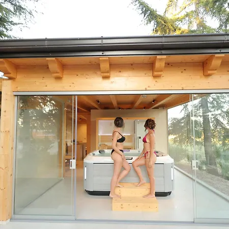 Di Monte & 4* 카스텔델몬테