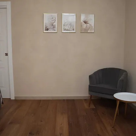 Di Monte & 카스텔델몬테