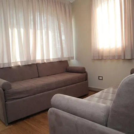 Bed & Breakfast Di Monte & *