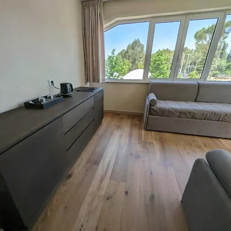 Bed & Breakfast Di Monte & Castel Del Monte (Apulia)