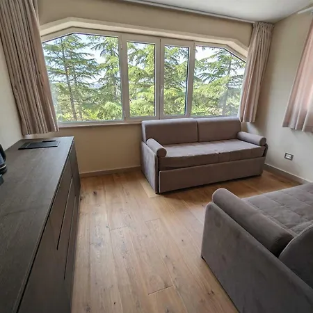 Di Monte & Bed & Breakfast Castel Del Monte (Apulia)