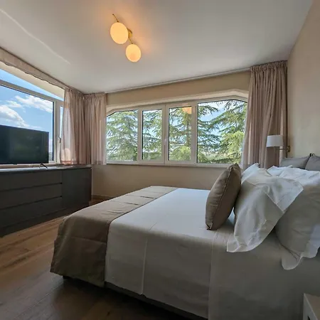 Di Monte & Castel Del Monte (Apulia)